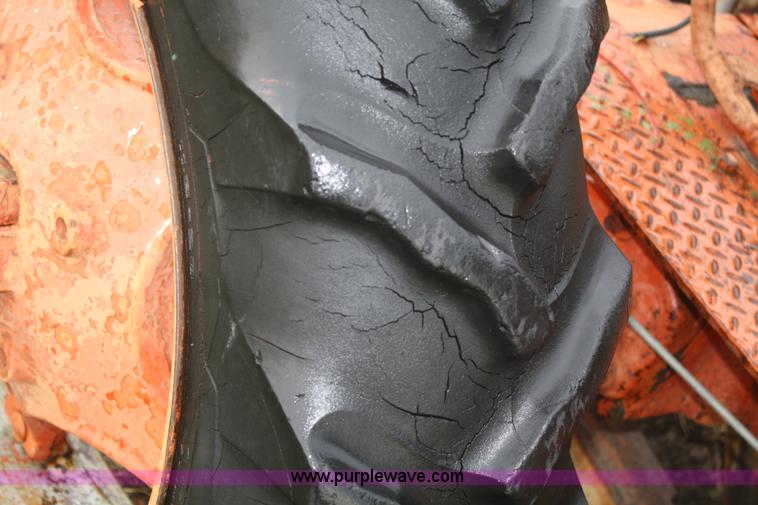 image for item B6832 1949 Case VAC tractor