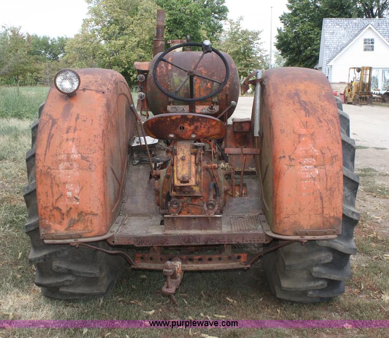 image for item B6847 Case tractor