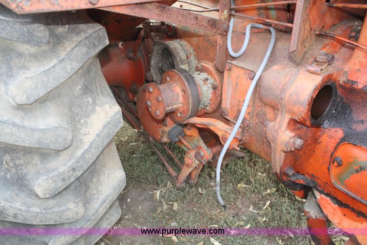 image for item B6847 Case tractor