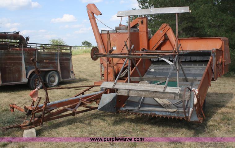 image for item B6869 Allis-Chalmers All-Crop harvester combine