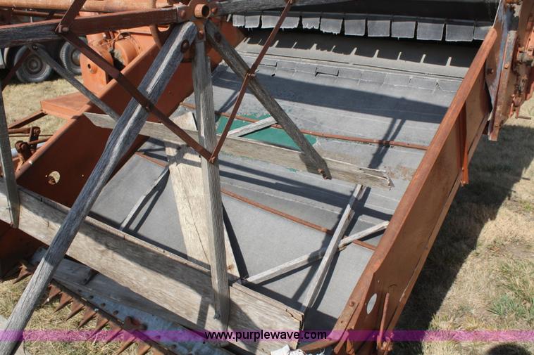 image for item B6869 Allis-Chalmers All-Crop harvester combine