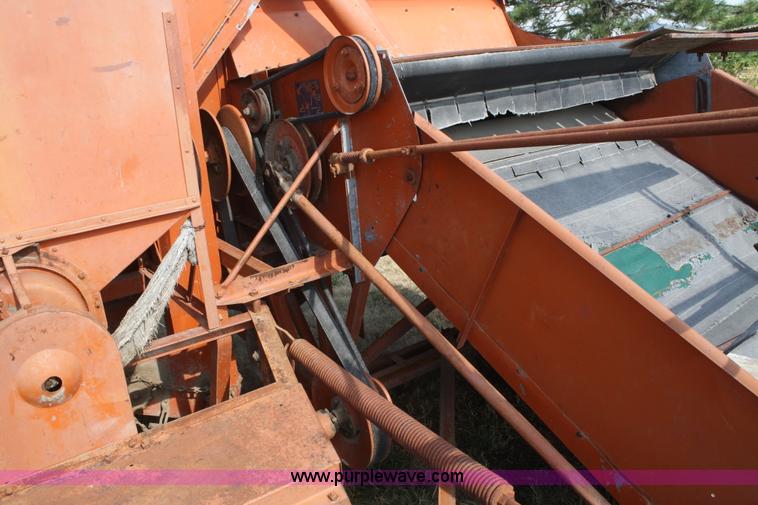 image for item B6869 Allis-Chalmers All-Crop harvester combine
