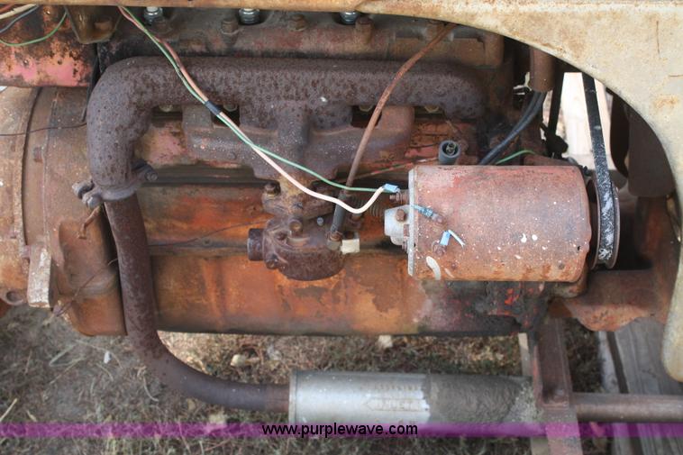 image for item B6935 Ford 8N gas engine