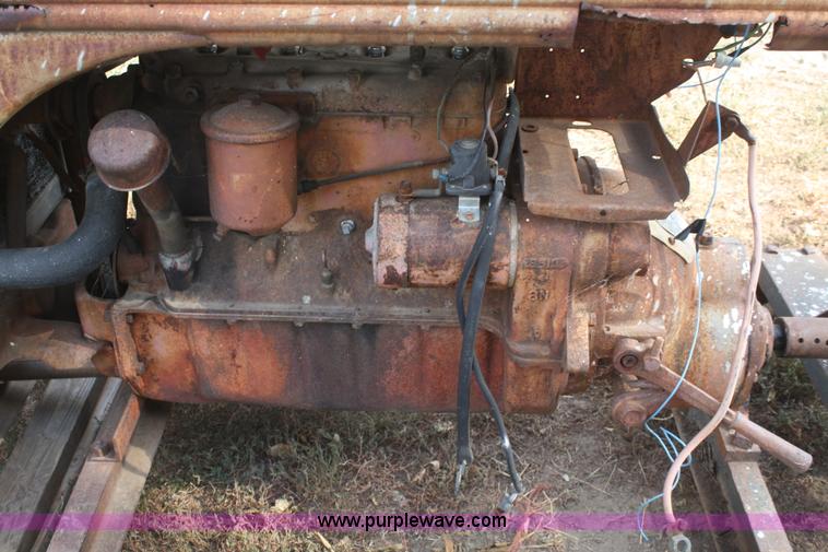 image for item B6935 Ford 8N gas engine