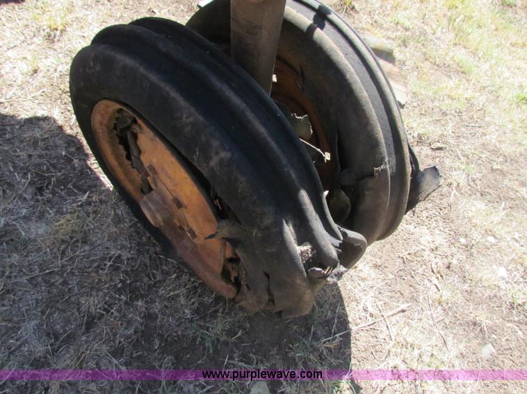 image for item B7346 John Deere MT tractor