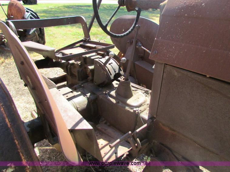 image for item B7346 John Deere MT tractor