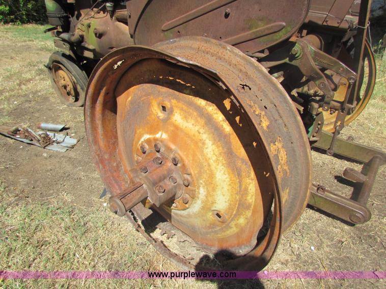 image for item B7346 John Deere MT tractor