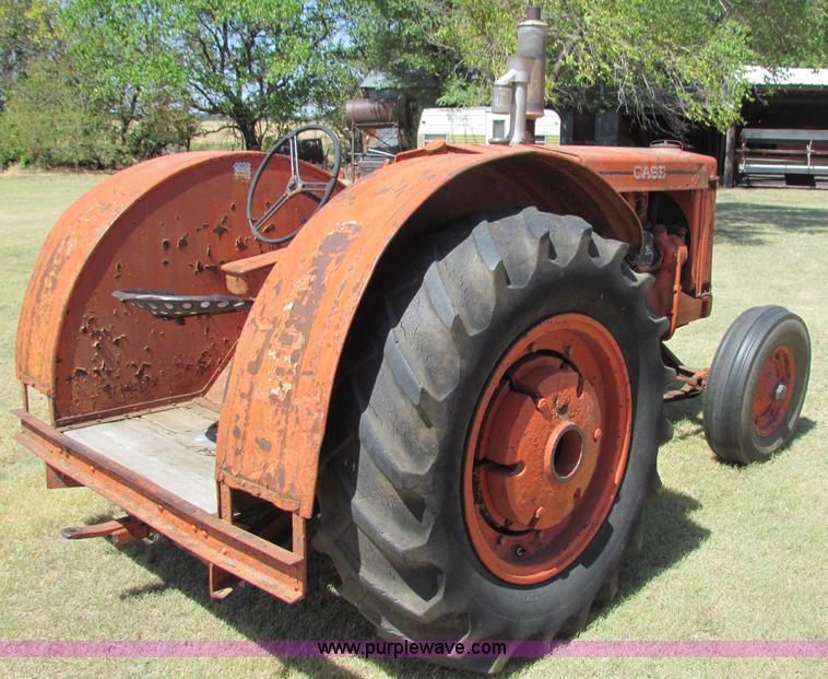 image for item B7364 1937 Case L tractor