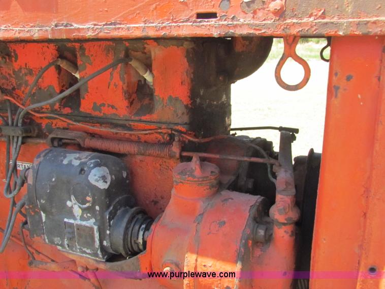 image for item B7364 1937 Case L tractor