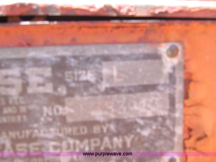 image for item B7364 1937 Case L tractor