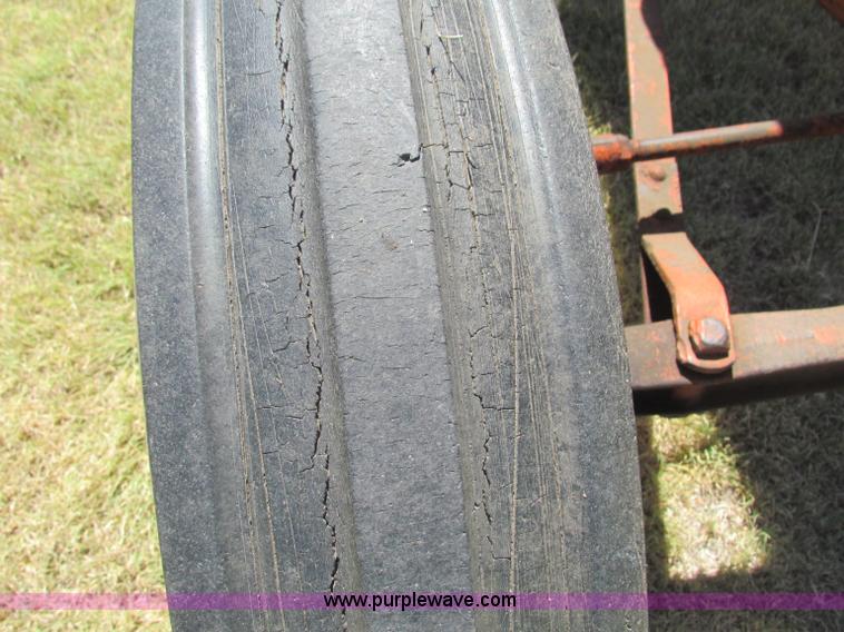 image for item B7364 1937 Case L tractor