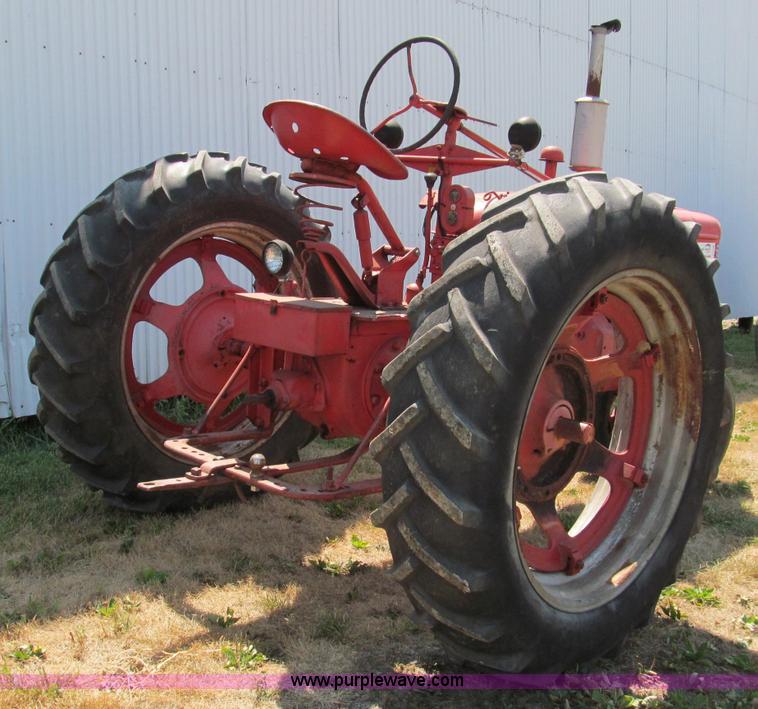 image for item C2429 1951 Mccormick Farmall H tractor