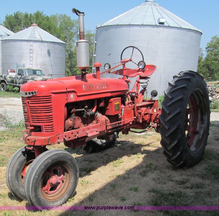 image for item C2429 1951 Mccormick Farmall H tractor