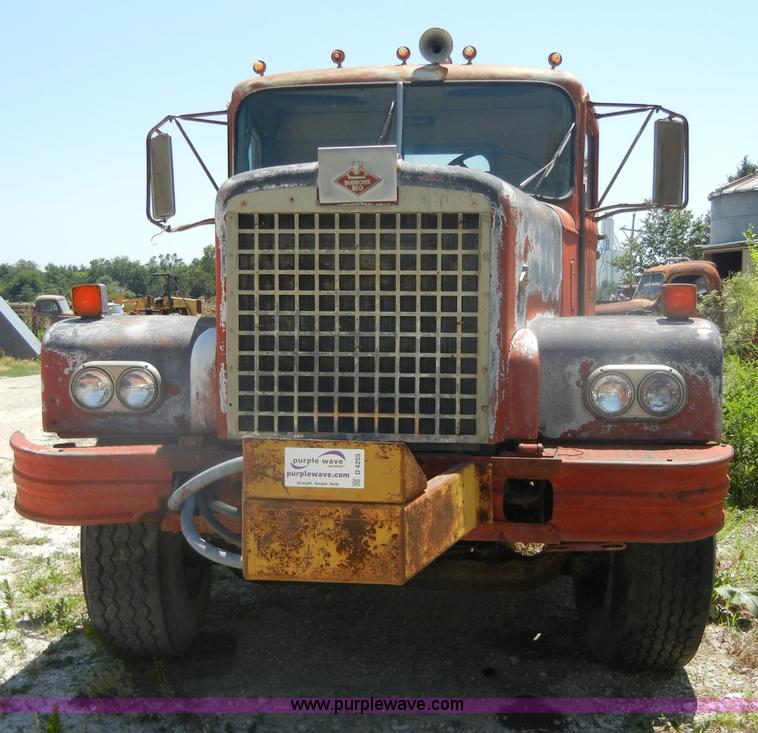 image for item D4255 1974 Diamond Reo DC10164 semi truck cab and chassis