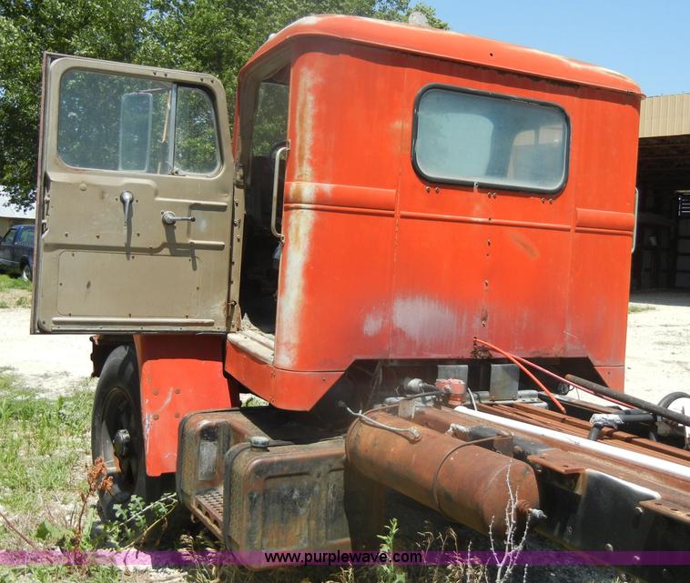 image for item D4255 1974 Diamond Reo DC10164 semi truck cab and chassis