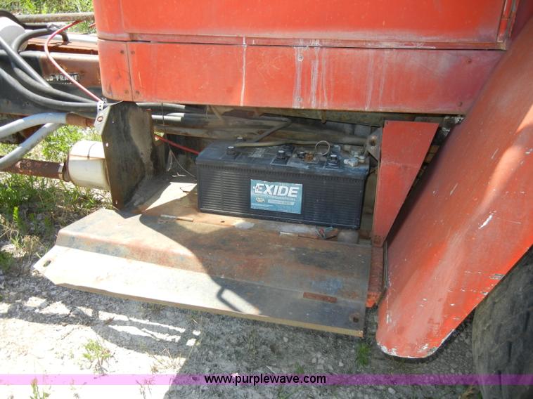 image for item D4255 1974 Diamond Reo DC10164 semi truck cab and chassis