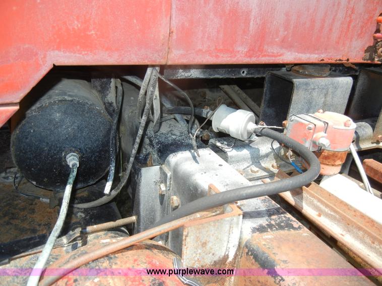 image for item D4255 1974 Diamond Reo DC10164 semi truck cab and chassis