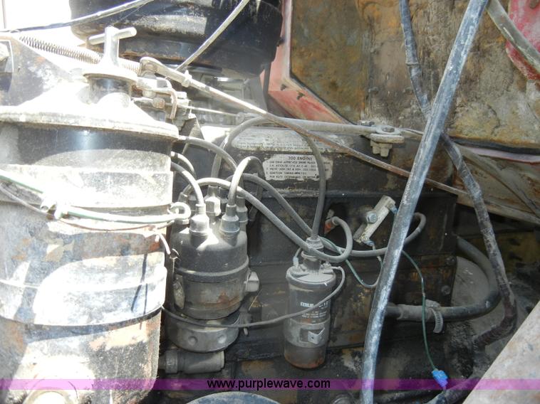 image for item D4255 1974 Diamond Reo DC10164 semi truck cab and chassis