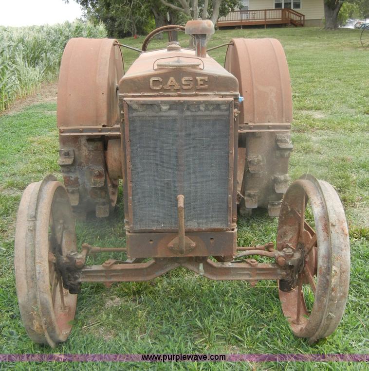 image for item D4256 1930 Case C tractor