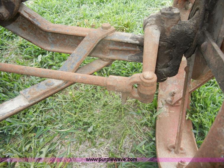 image for item D4256 1930 Case C tractor