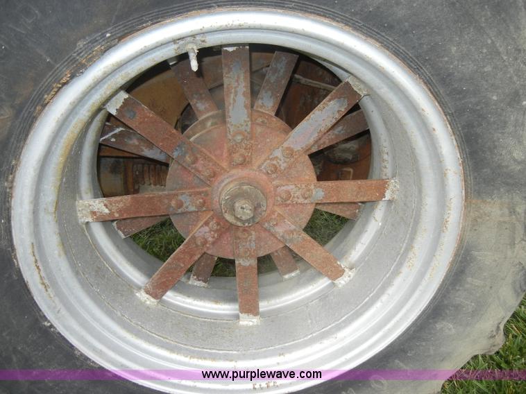 image for item D4257 1935 Twin City FTA tractor