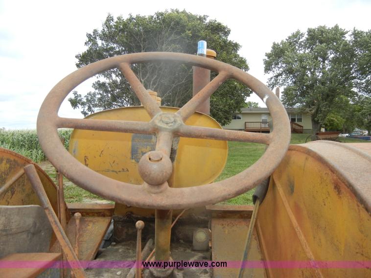 image for item D4257 1935 Twin City FTA tractor