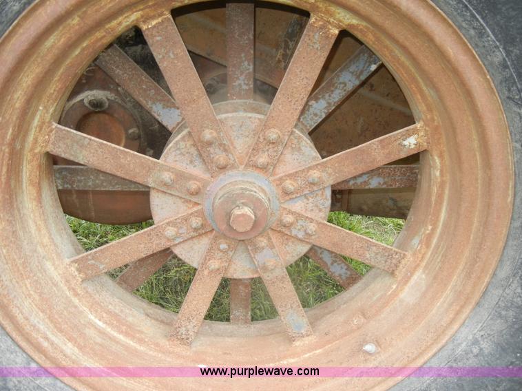 image for item D4257 1935 Twin City FTA tractor