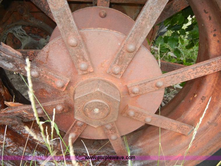 image for item D4259 McCormick-Deering 1530 tractor