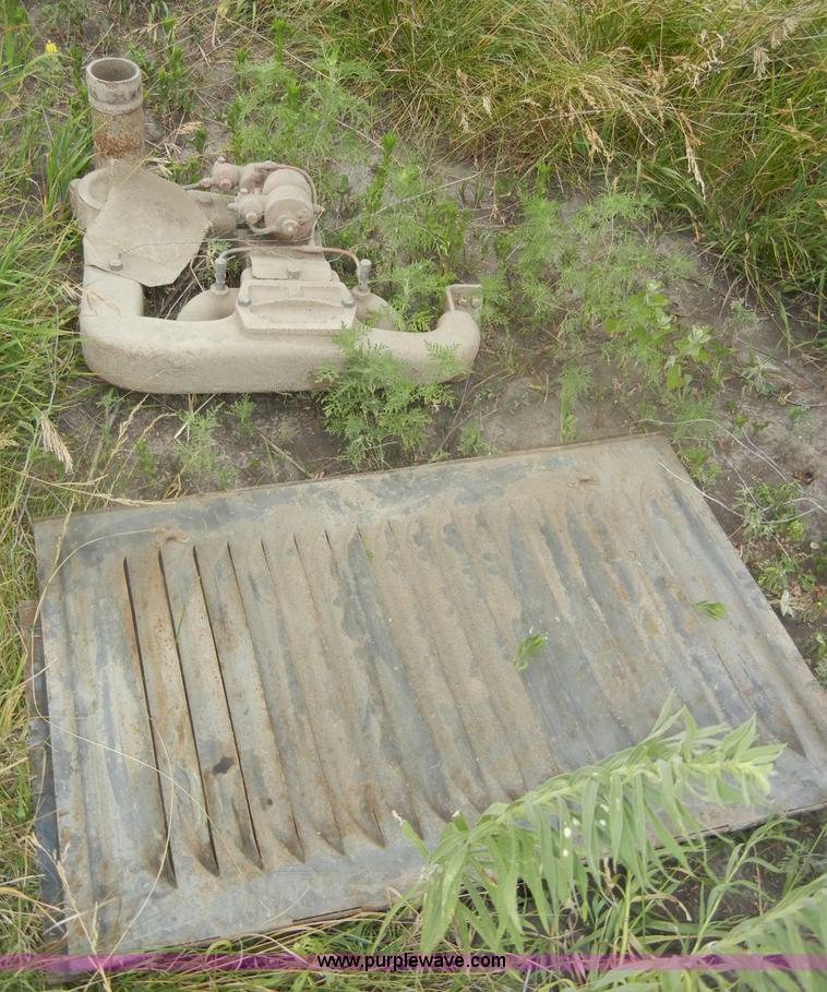 image for item D4259 McCormick-Deering 1530 tractor