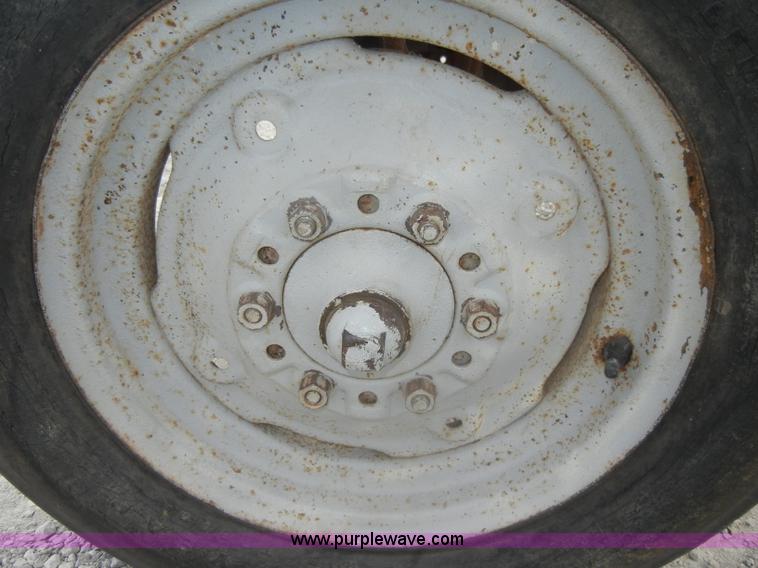 image for item D4260 1954 Ford Jubilee tractor