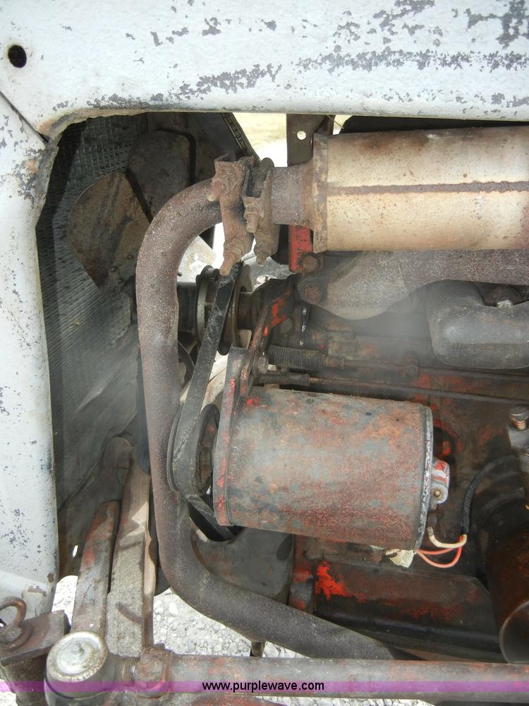 image for item D4260 1954 Ford Jubilee tractor