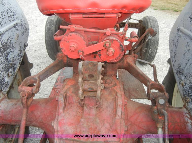 image for item D4260 1954 Ford Jubilee tractor