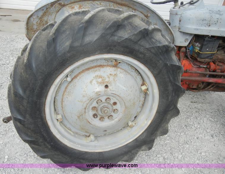 image for item D4260 1954 Ford Jubilee tractor