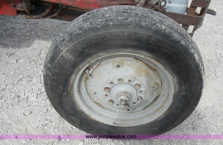 image for item D4260 1954 Ford Jubilee tractor