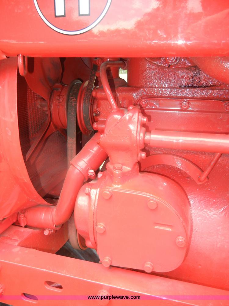 image for item D4263 McCormick Farmall H tractor