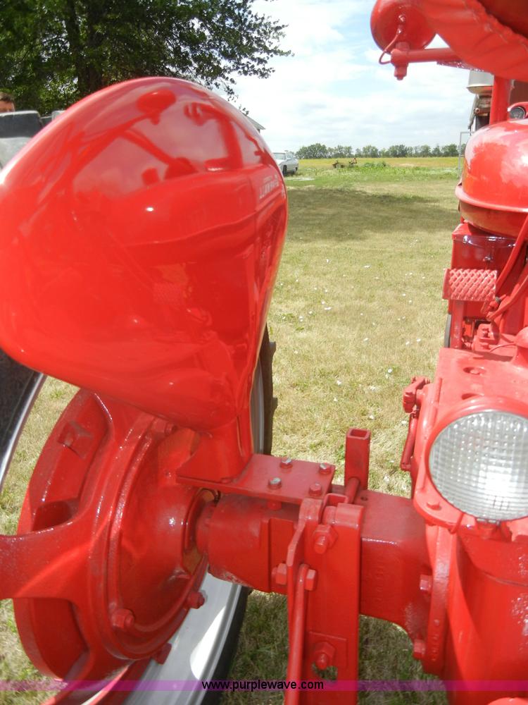 image for item D4263 McCormick Farmall H tractor
