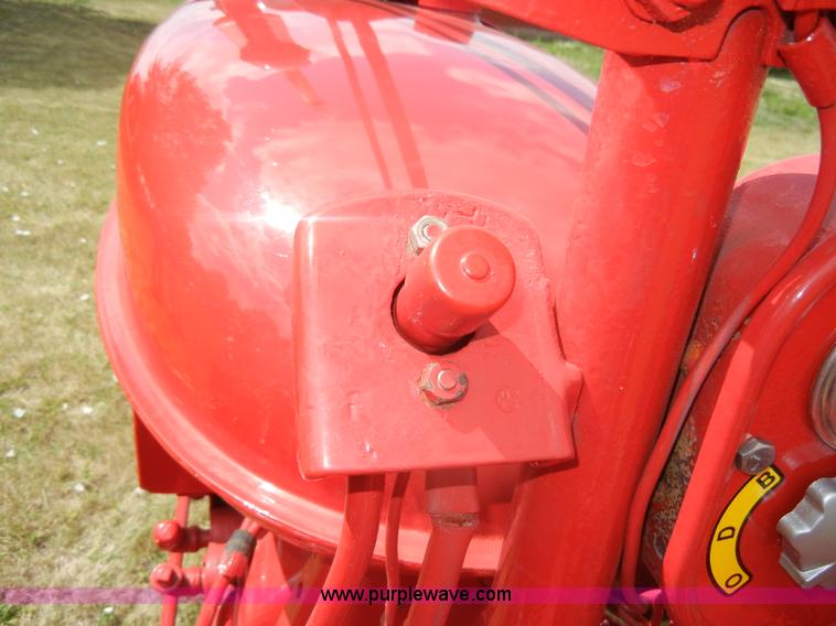 image for item D4263 McCormick Farmall H tractor