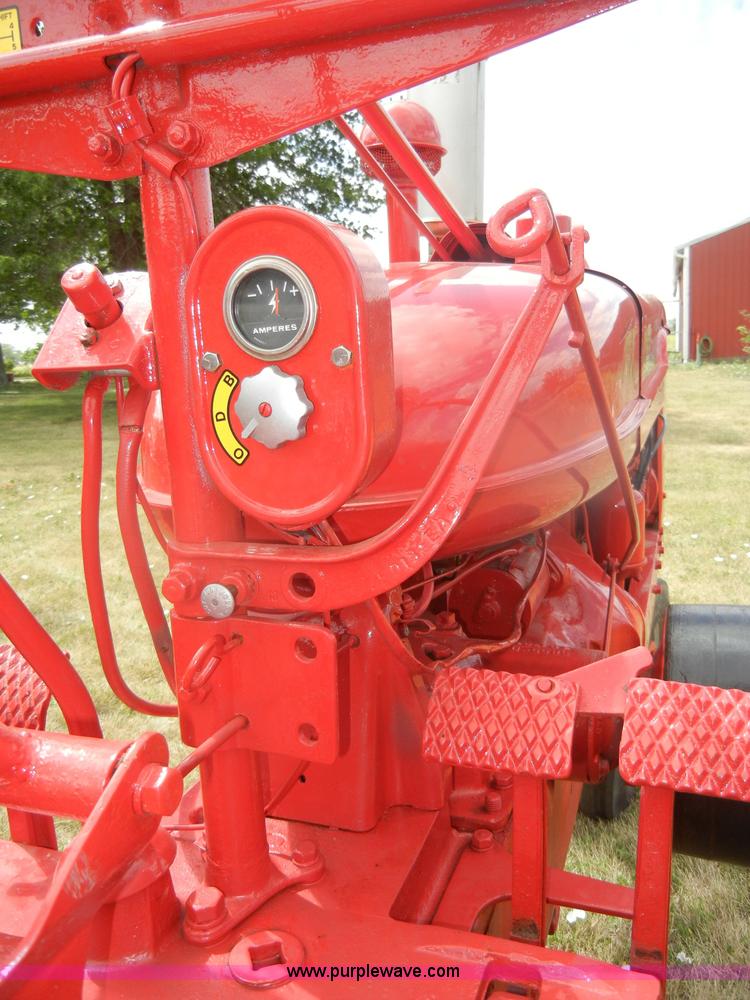 image for item D4263 McCormick Farmall H tractor