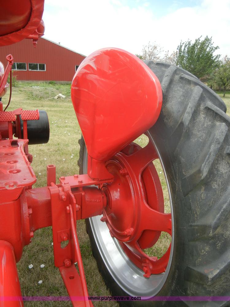 image for item D4263 McCormick Farmall H tractor