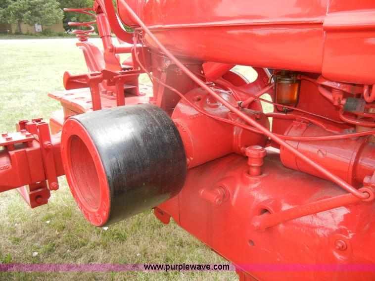 image for item D4263 McCormick Farmall H tractor