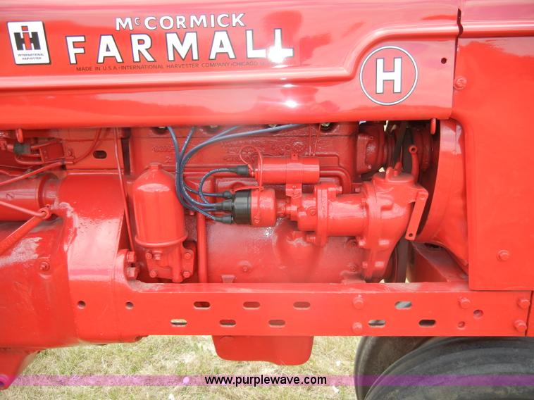 image for item D4263 McCormick Farmall H tractor