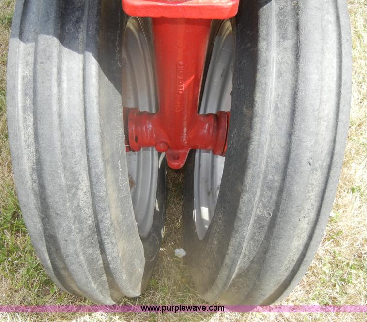 image for item D4263 McCormick Farmall H tractor