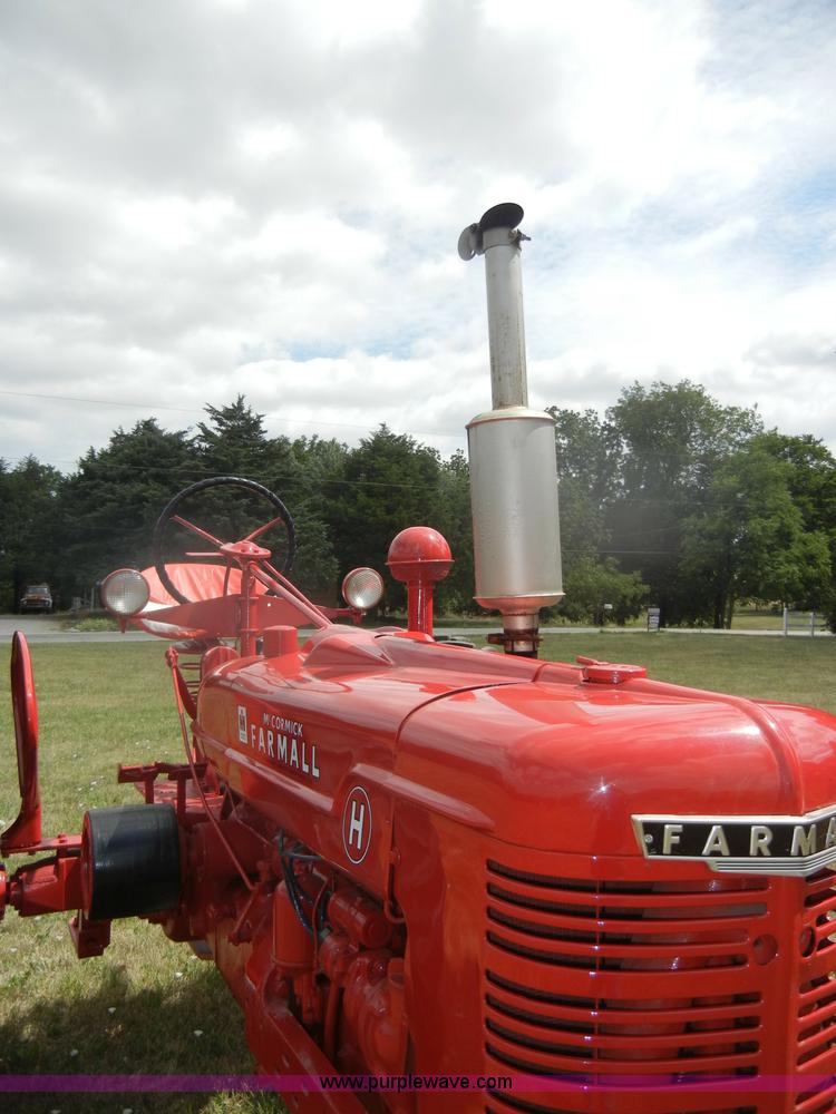 image for item D4263 McCormick Farmall H tractor