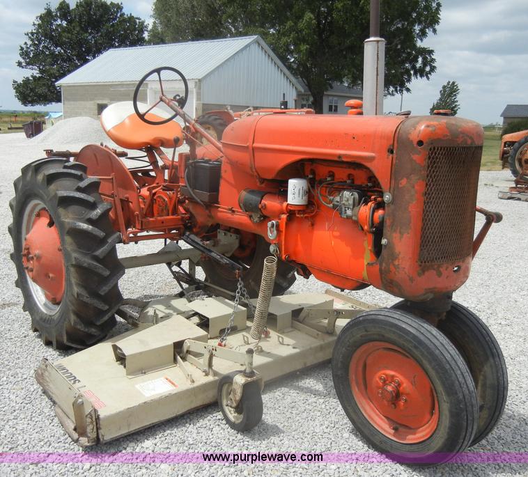 image for item D4264 1949 Allis-Chalmers C tractor