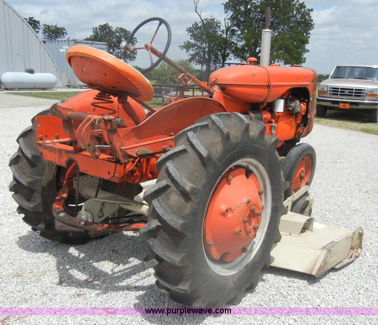 image for item D4264 1949 Allis-Chalmers C tractor