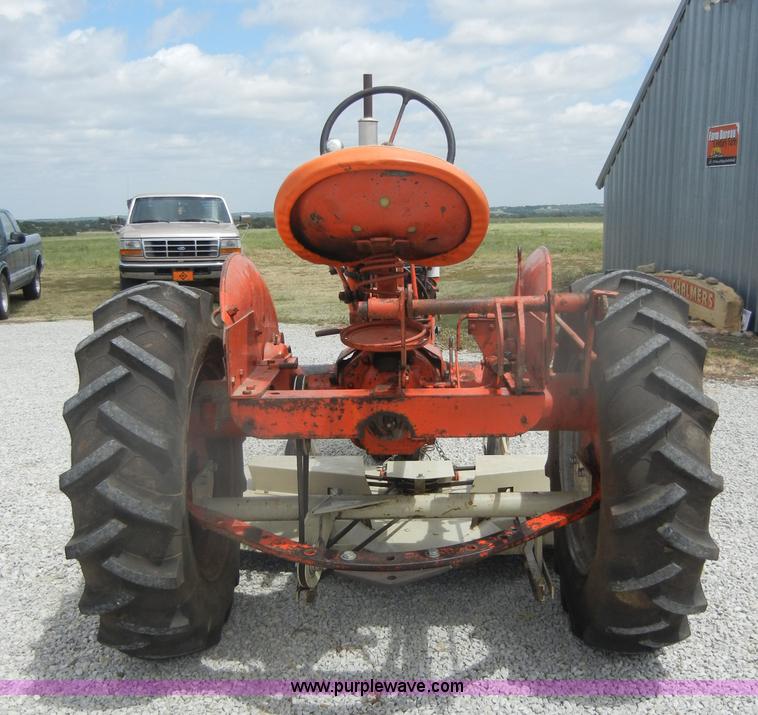 image for item D4264 1949 Allis-Chalmers C tractor