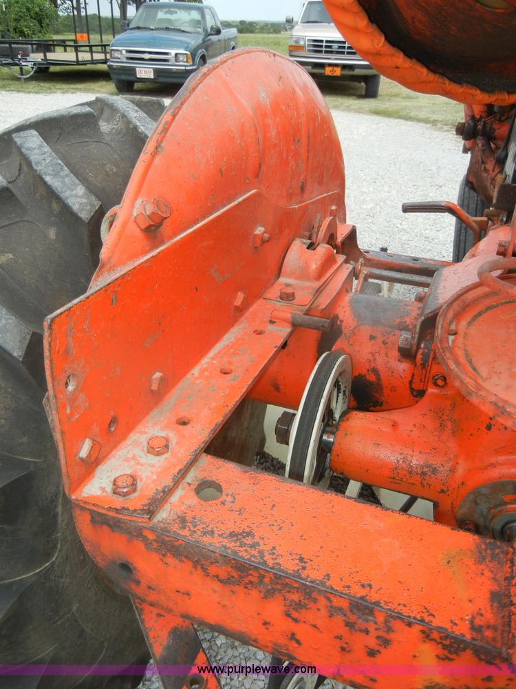 image for item D4264 1949 Allis-Chalmers C tractor