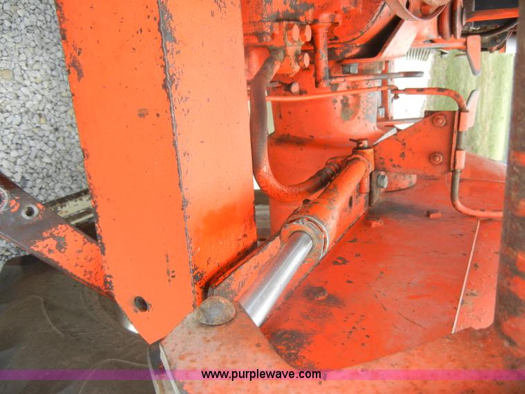 image for item D4264 1949 Allis-Chalmers C tractor