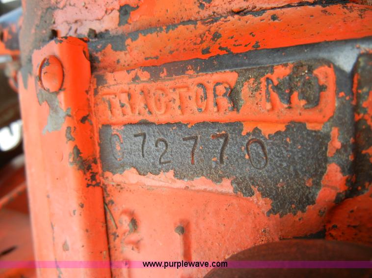 image for item D4264 1949 Allis-Chalmers C tractor