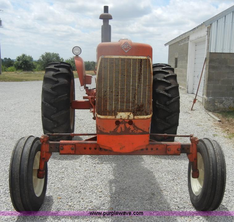 image for item D4265 1963 Allis-Chalmers D19 tractor